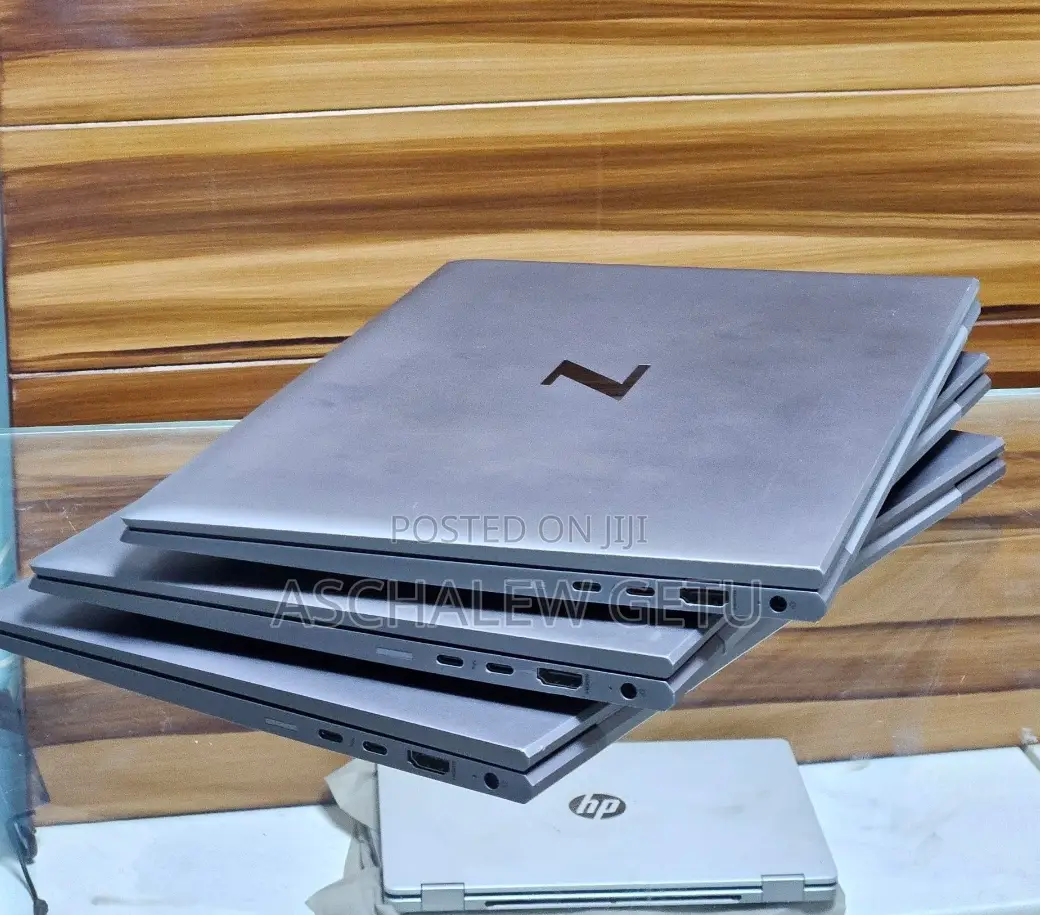 New Laptop HP ZBook Fury 17 G7 16GB Intel Core I7 SSD 512GB