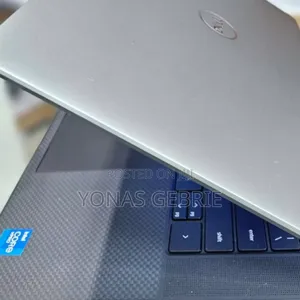 New Laptop Dell 16GB Intel Core I7 SSD 1T