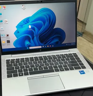 New Laptop HP EliteBook 840 G8 16GB Intel Core I5 SSD 512GB