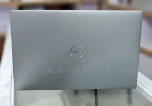 New Laptop Dell Precision 5540 16GB Intel Core I7 SSD 1T