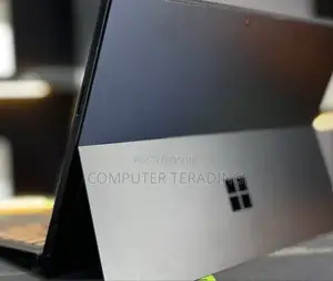 New Laptop Microsoft Surface Pro 10 16GB Intel Core Ultra 5 SSD 256GB