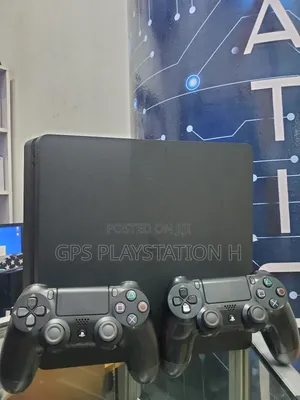 Photo - Playstation 4 Slimjealbreak ¥ Ps4 Slim Dubai Used GPS Playstation