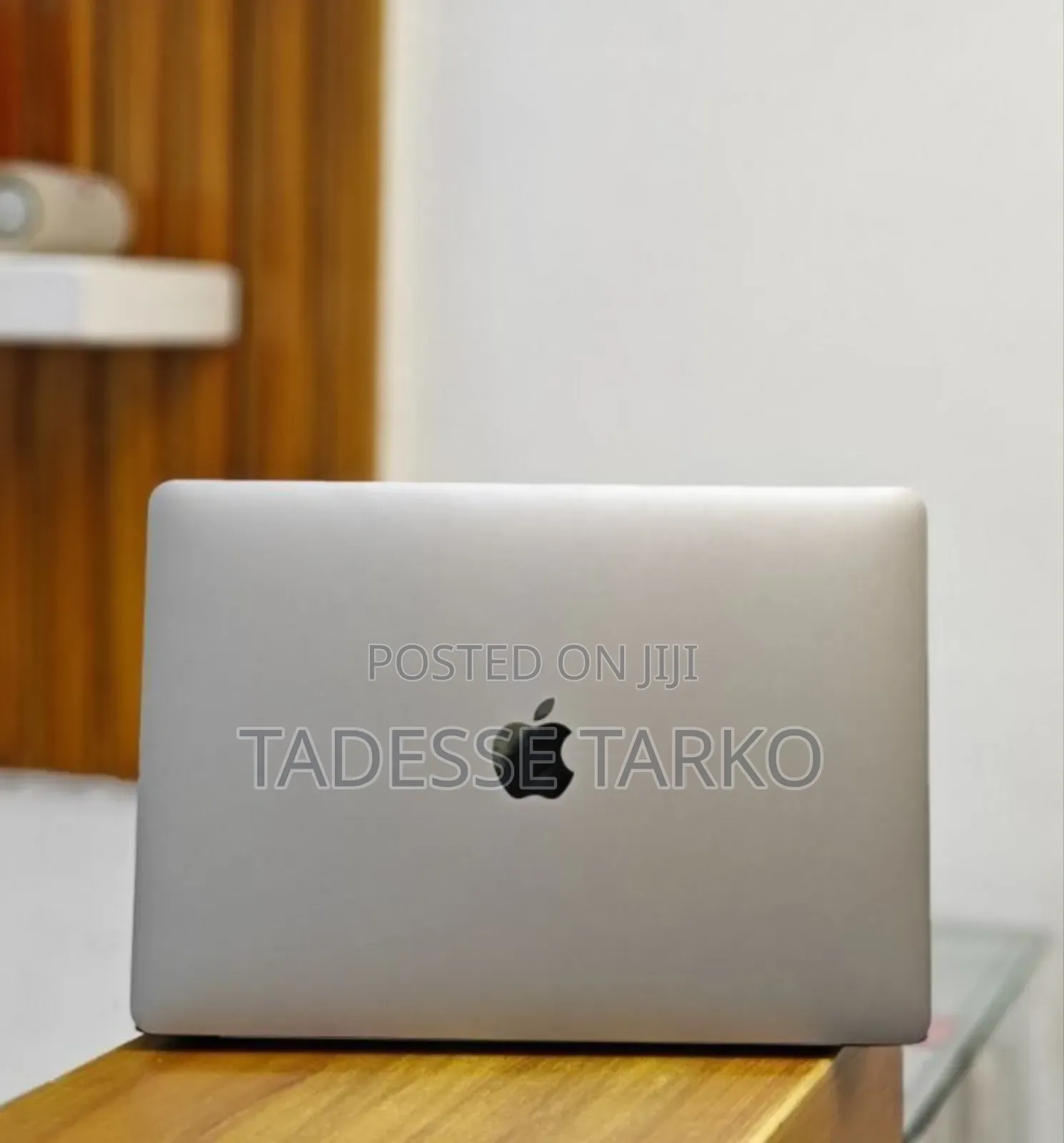 New Laptop Apple MacBook Air 8GB SSD 256GB
