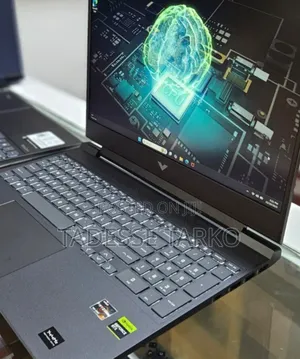 New Laptop HP Victus 15 16GB AMD Ryzen 7 SSD 1T