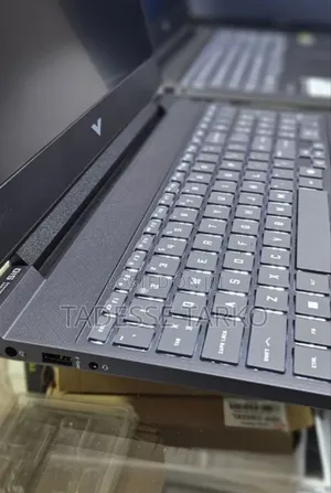 New Laptop HP Victus 15 16GB AMD Ryzen 7 SSD 1T