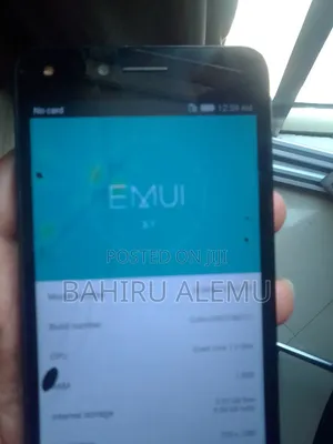 Huawei C8817E 8 GB Black