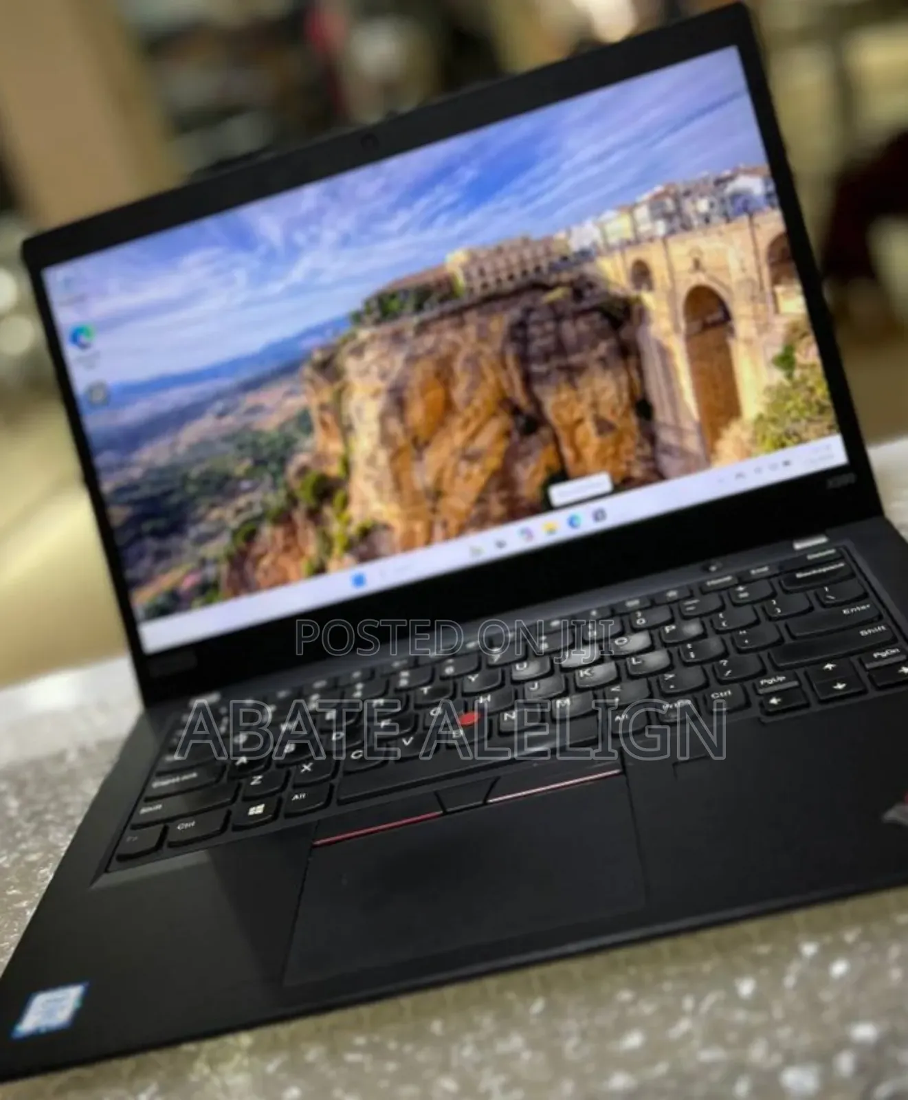 New Laptop Lenovo ThinkPad X390 16GB Intel Core I7 SSD 512GB