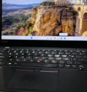 New Laptop Lenovo ThinkPad X390 16GB Intel Core I7 SSD 512GB