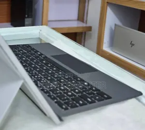 New Laptop Microsoft Surface 16GB Intel Core I7 SSD 256GB