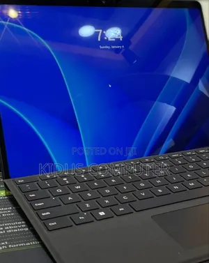 New Laptop Microsoft Surface 16GB Intel Core Ultra 5 SSD 256GB