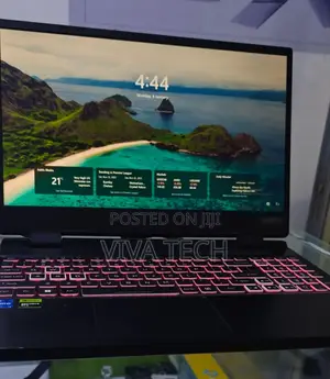 New Laptop Acer Predator Helios Neo 16 16GB Intel Core I7 SSD 512GB