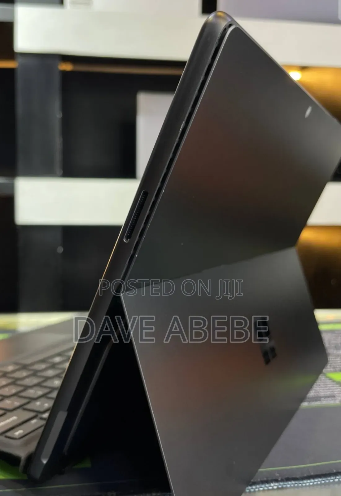 New Laptop Microsoft Surface Pro 10 16GB Intel Core Ultra 5 SSD 256GB