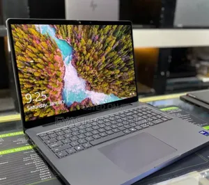 New Laptop Dell Pro Max 16 32GB Intel Core Ultra 7 SSD 512GB