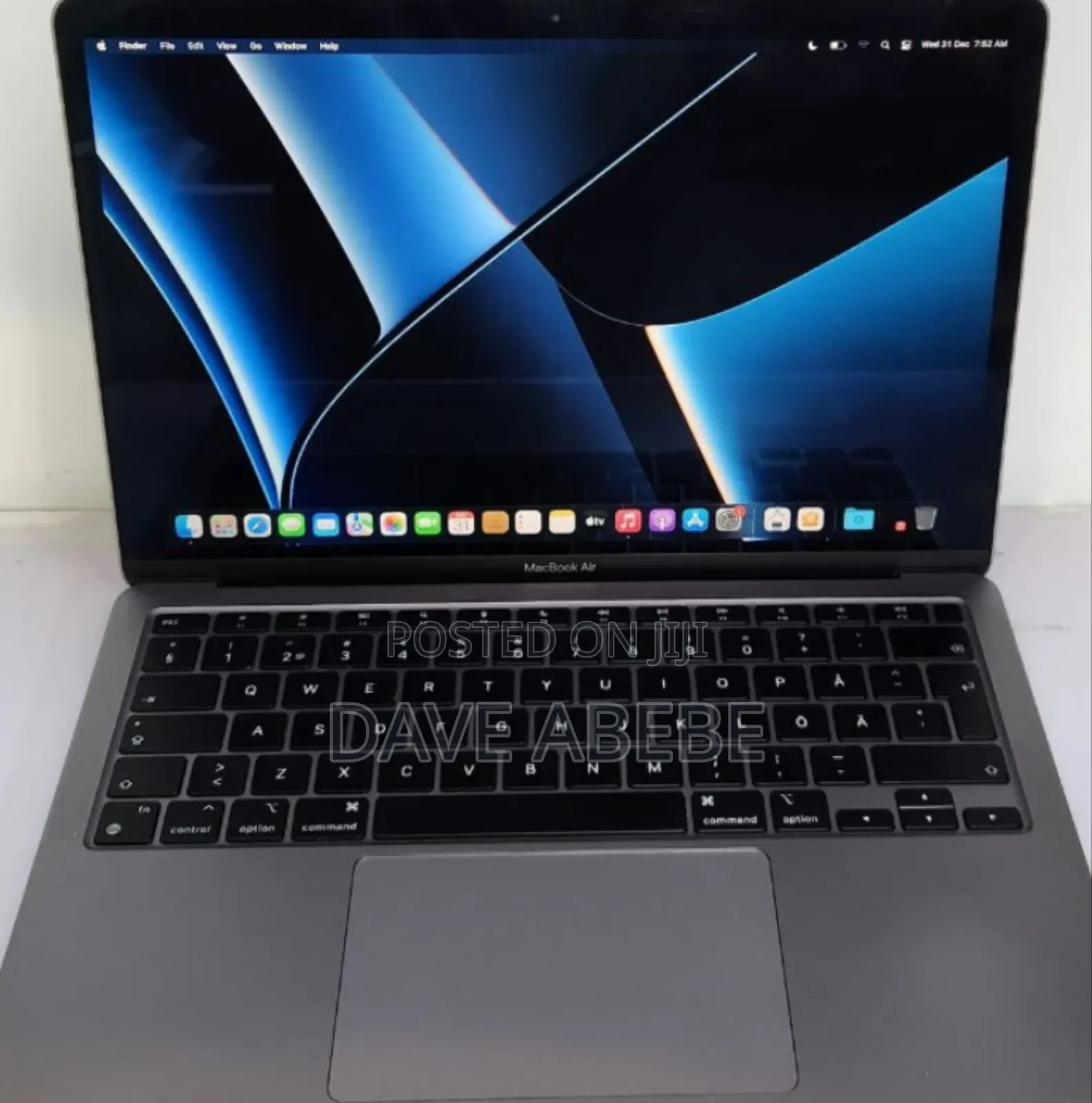New Laptop Apple MacBook Air 2020 M1 16GB Intel Core I7 SSD 256GB
