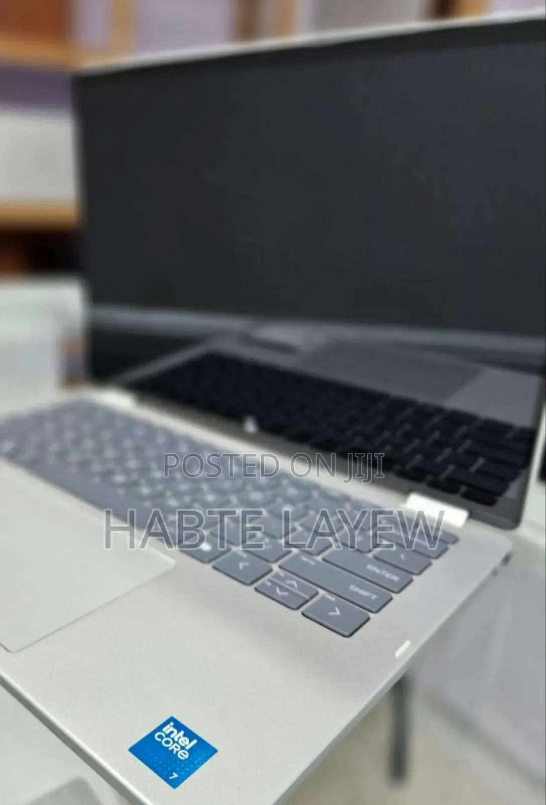 New Laptop HP OmniBook 5 14" 16GB Intel Core I7 SSD 512GB