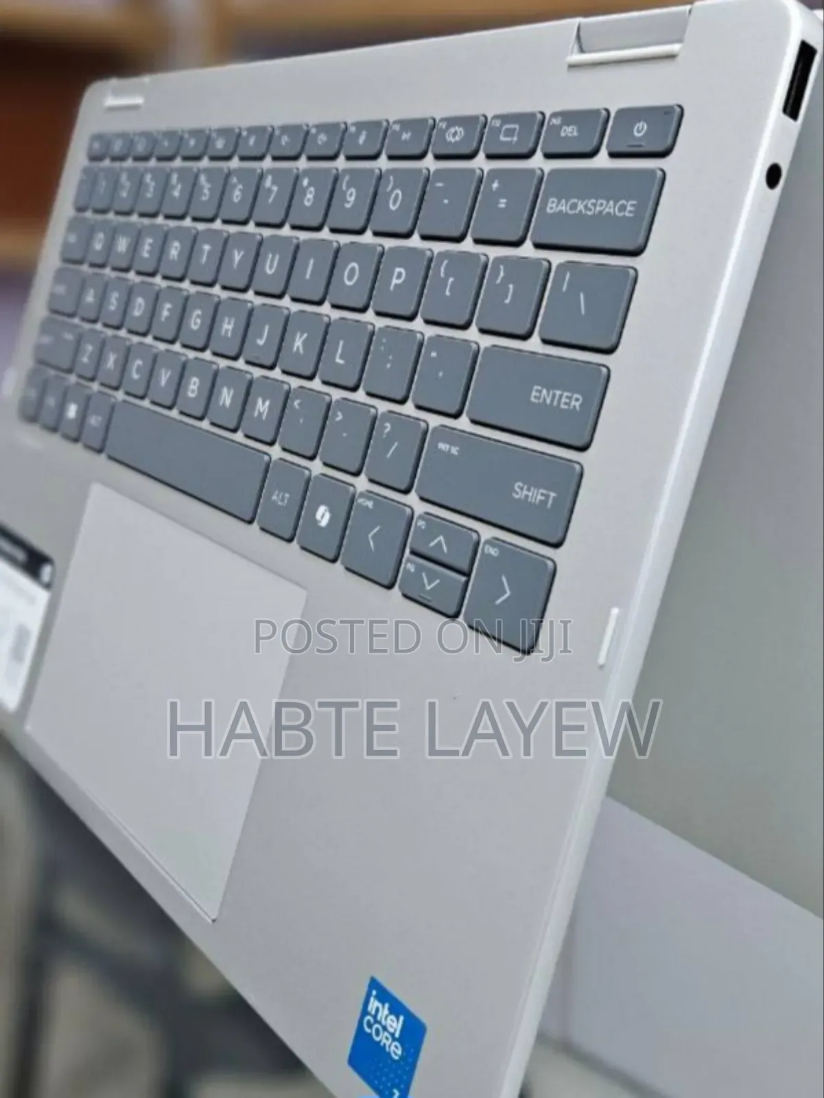 New Laptop HP OmniBook 5 14" 16GB Intel Core I7 SSD 512GB