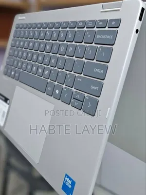 New Laptop HP OmniBook 5 14" 16GB Intel Core I7 SSD 512GB