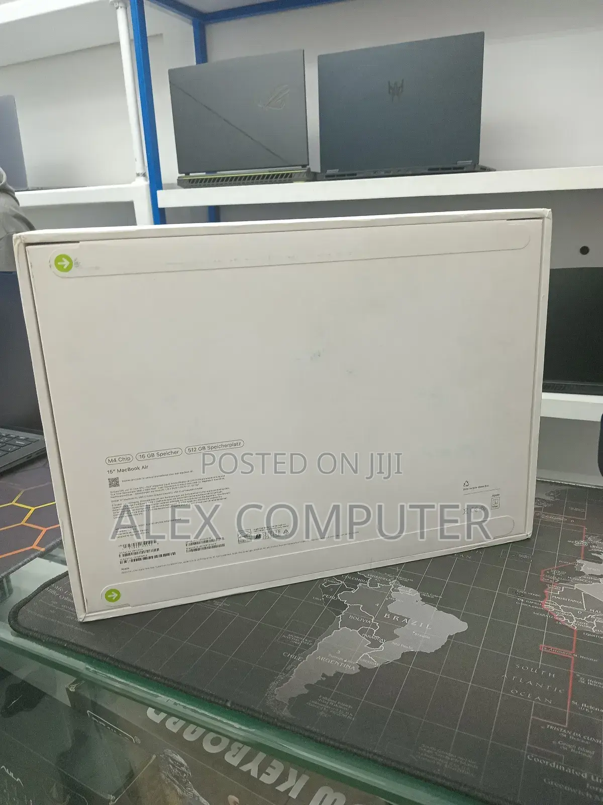 New Laptop Apple MacBook Air 2025 M4 15-Inch 16GB Apple M4 SSD 512GB