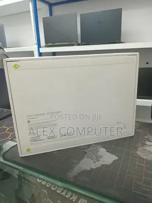 New Laptop Apple MacBook Air 2025 M4 15-Inch 16GB Apple M4 SSD 512GB