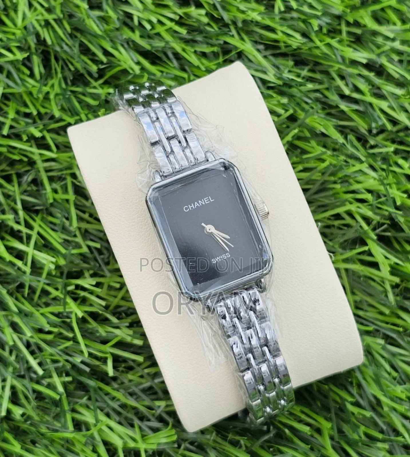 Elegant Women’S Gold Wrist Watch – Luxury Style