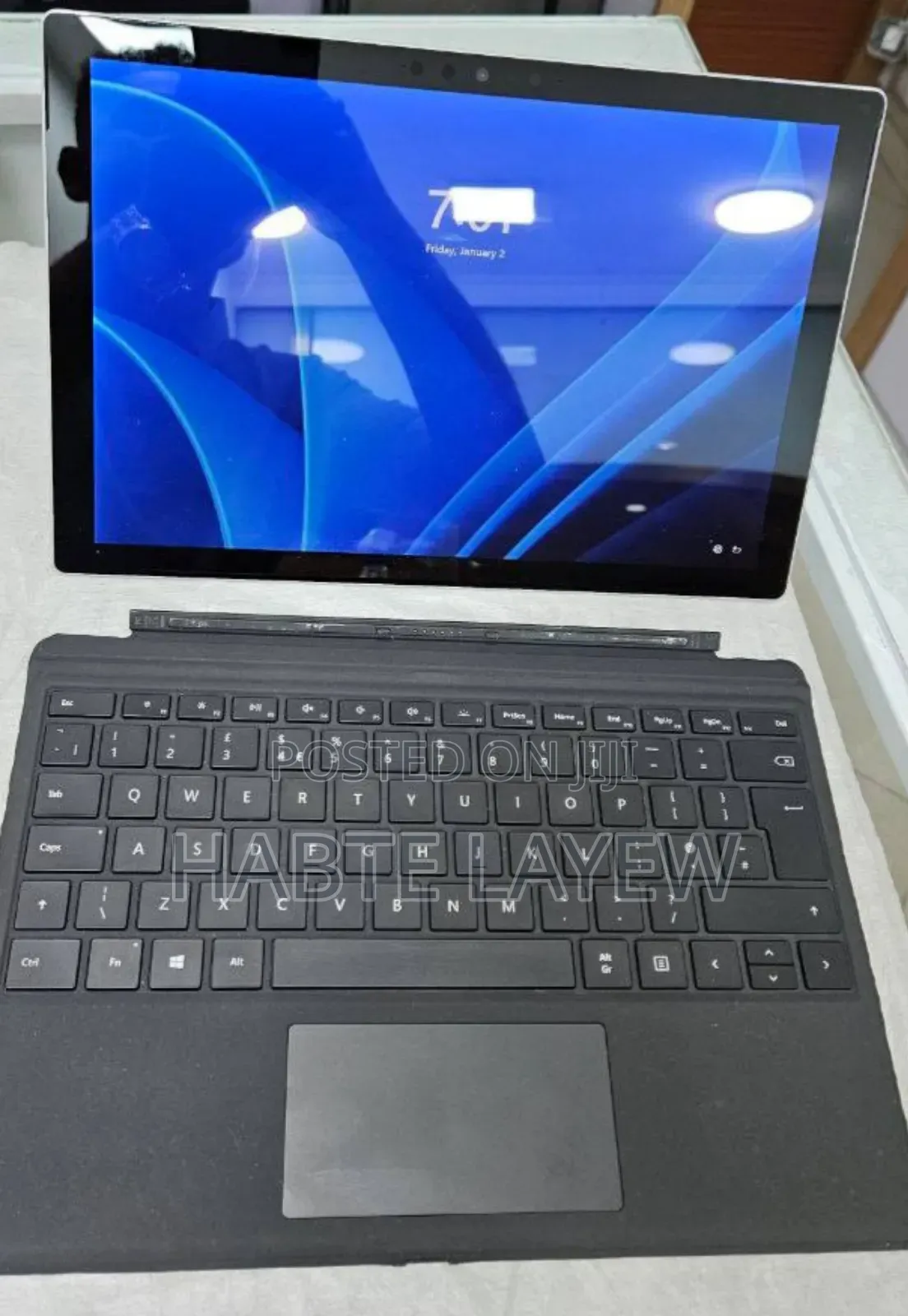 New Laptop Microsoft Surface 16GB Intel Core I7 SSD 256GB