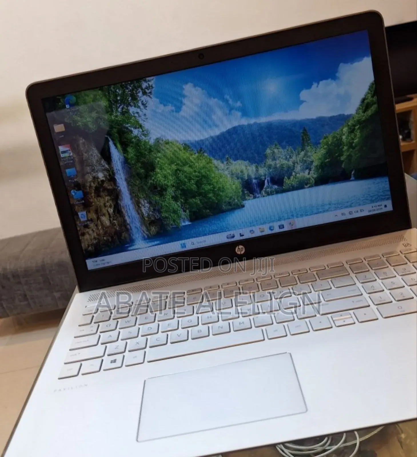 New Laptop HP Pavilion 15 8GB Intel Core I7 HDD 1T