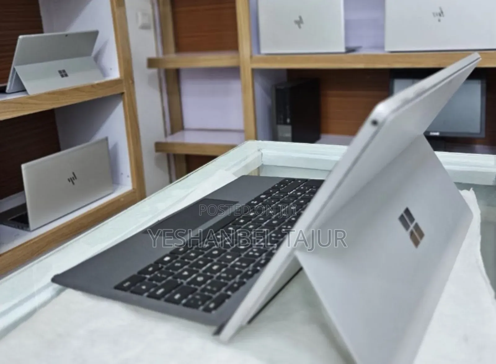 New Laptop Microsoft Surface Pro 7 16GB Intel Core I7 SSD 512GB