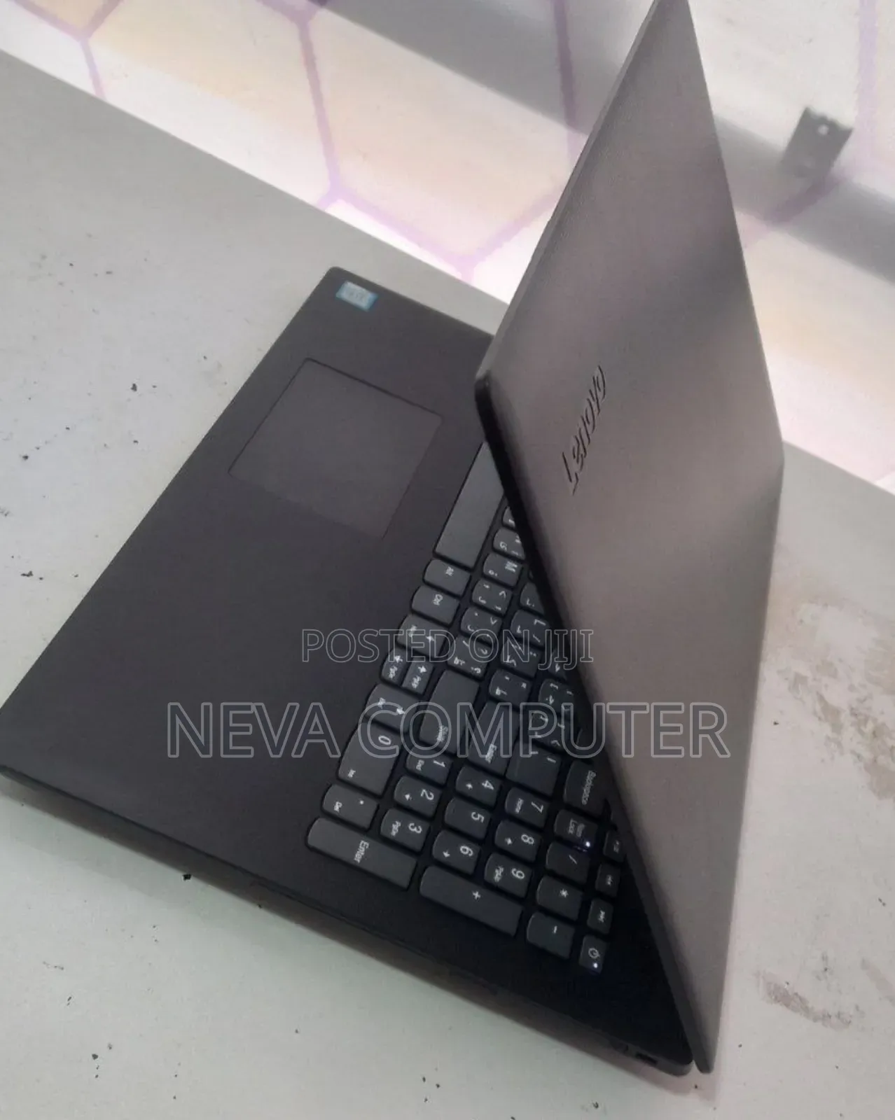 New Laptop Lenovo Ideapad 3 4GB Intel Core I3 SSD 500GB