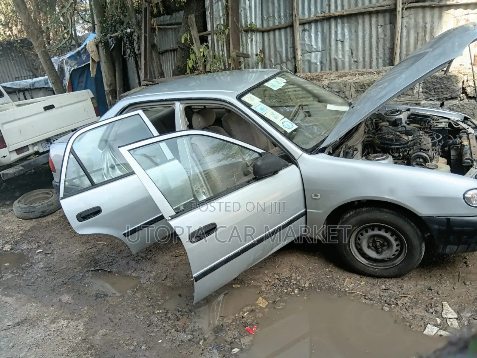 Toyota Corolla 2000 Silver