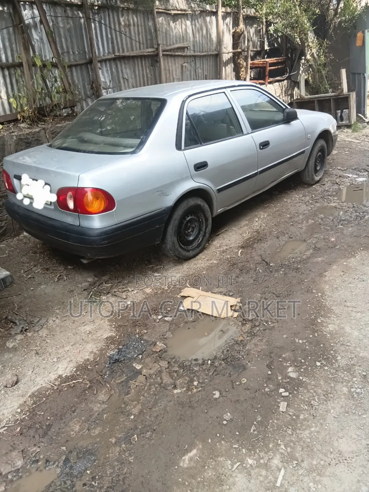 Toyota Corolla 2000 Silver