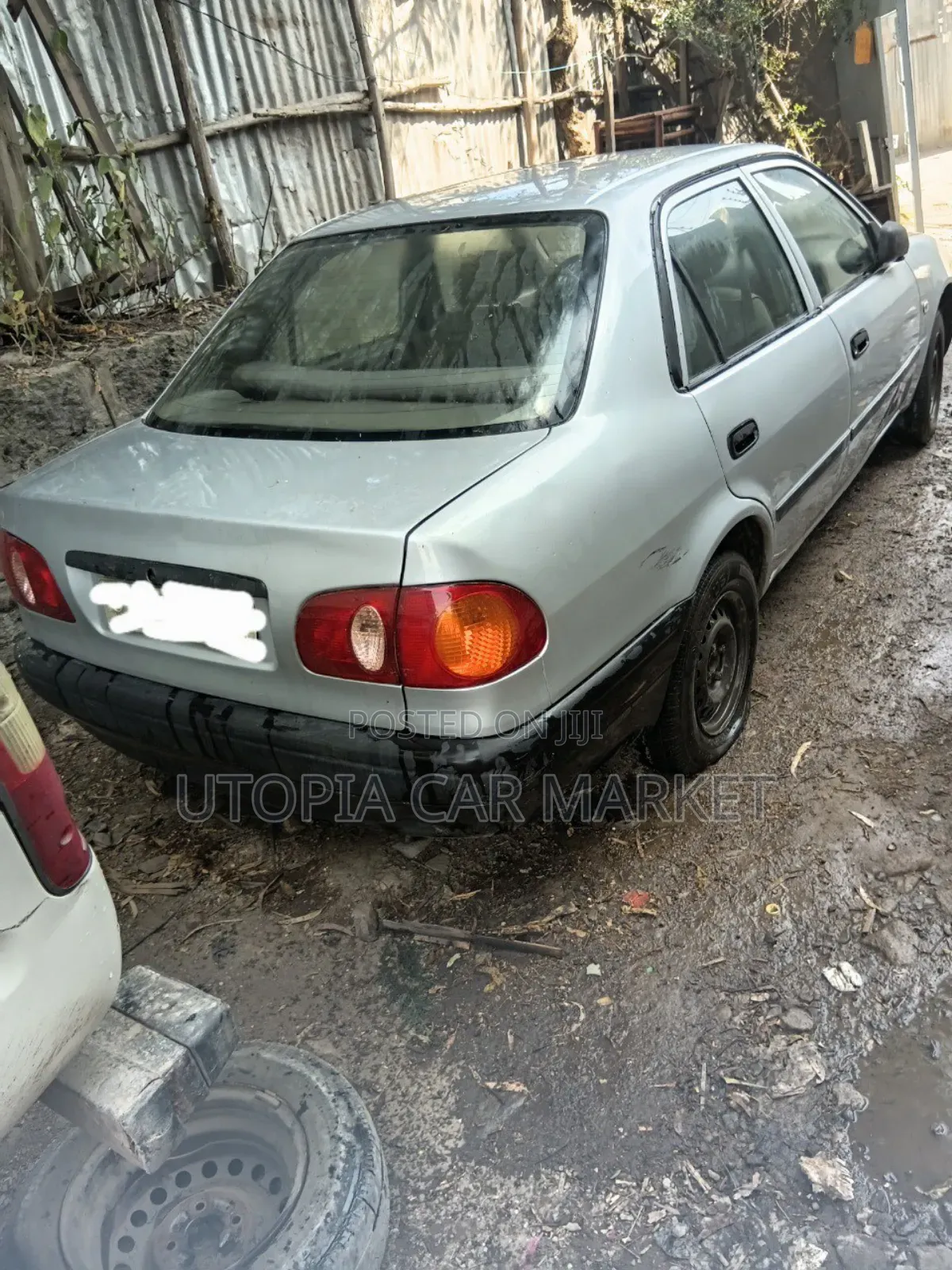 Toyota Corolla 2000 Silver