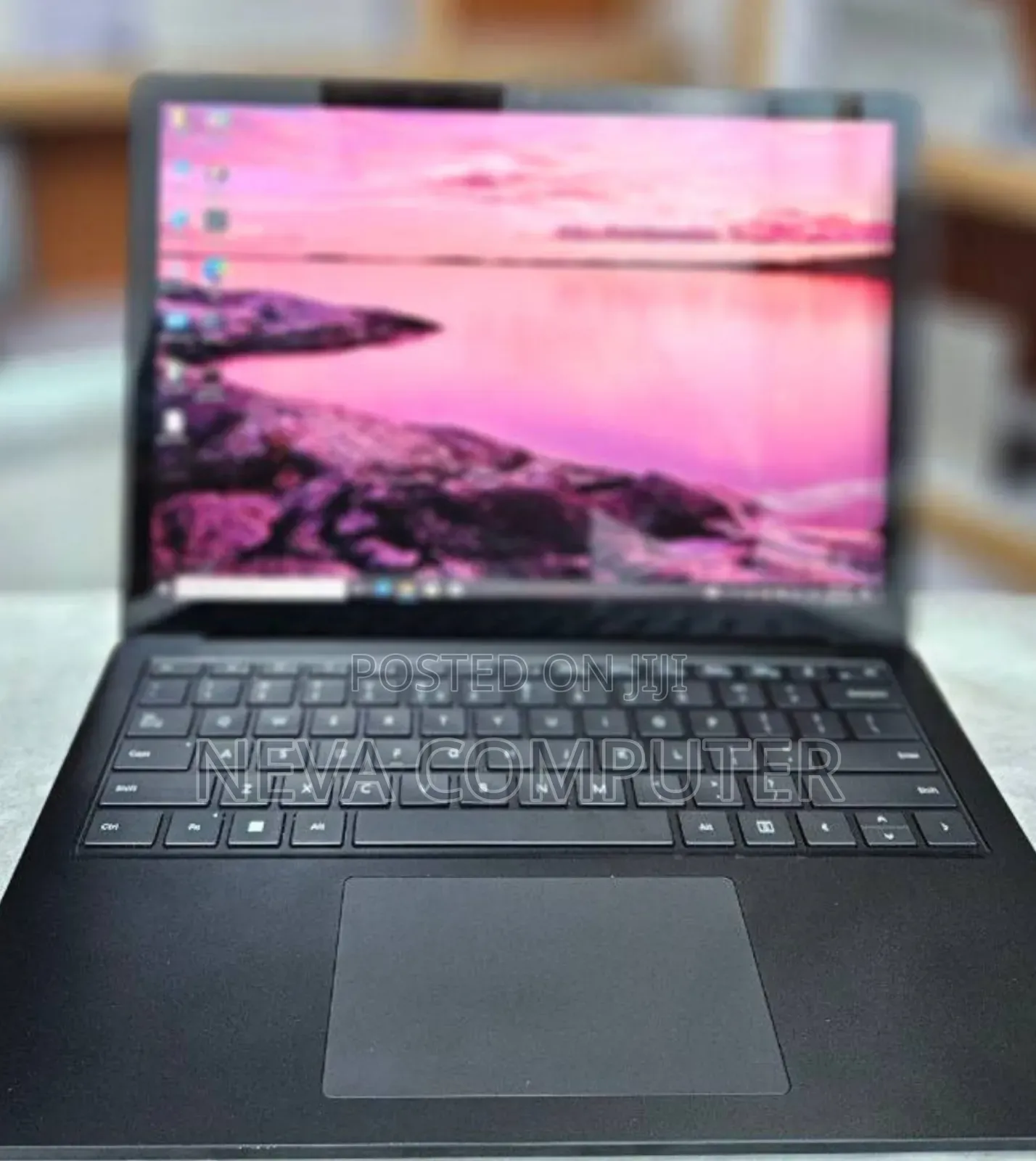 New Laptop Microsoft Surface 16GB Intel Core I7 SSD 512GB