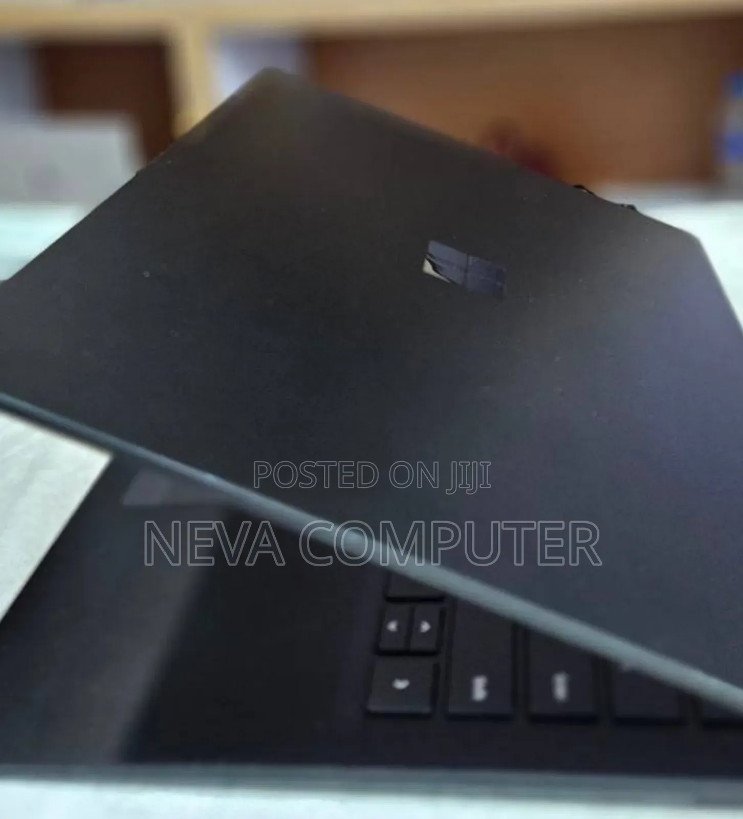 New Laptop Microsoft Surface 16GB Intel Core I7 SSD 512GB