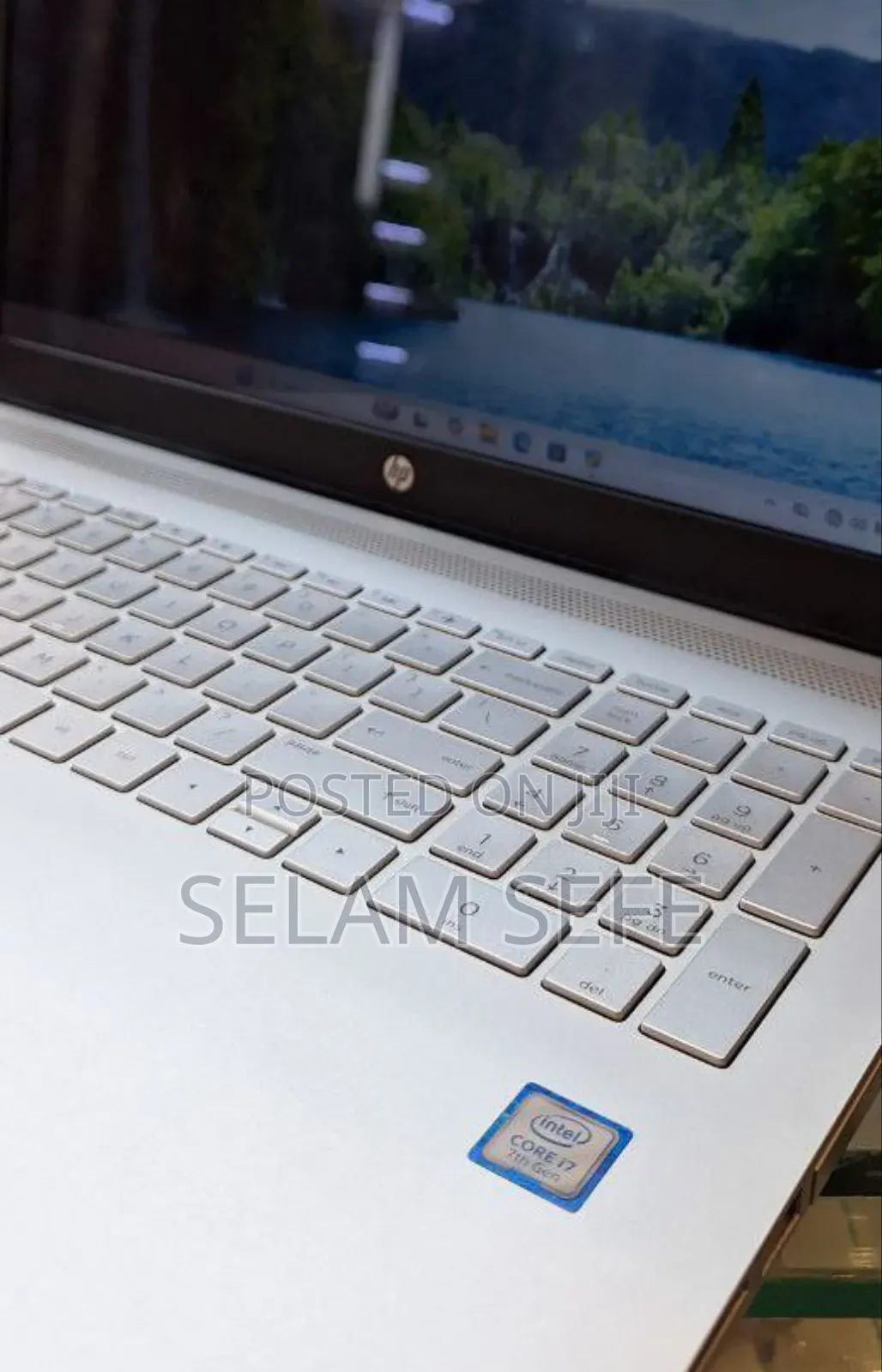 New Laptop HP Pavilion 15 8GB Intel Core I7 HDD 1T