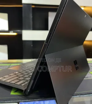 New Laptop Microsoft Surface Pro 10 16GB Intel Core Ultra 5 SSD 256GB