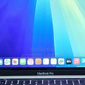 New Laptop Apple MacBook Pro 2019 8GB Intel Core i5 SSD 128GB