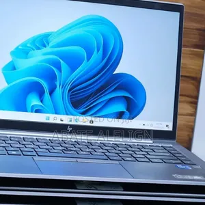 New Laptop HP ZBook Studio 16GB Intel Core i7 SSD 512GB