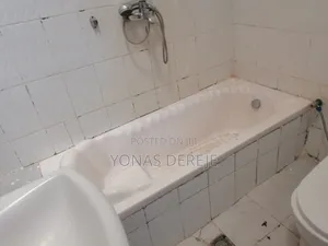 Furnished 6bdrm Villa in Dukem, East Shewa for sale