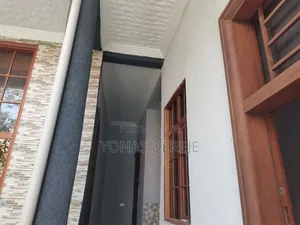 Furnished 6bdrm Villa in Dukem, East Shewa for sale