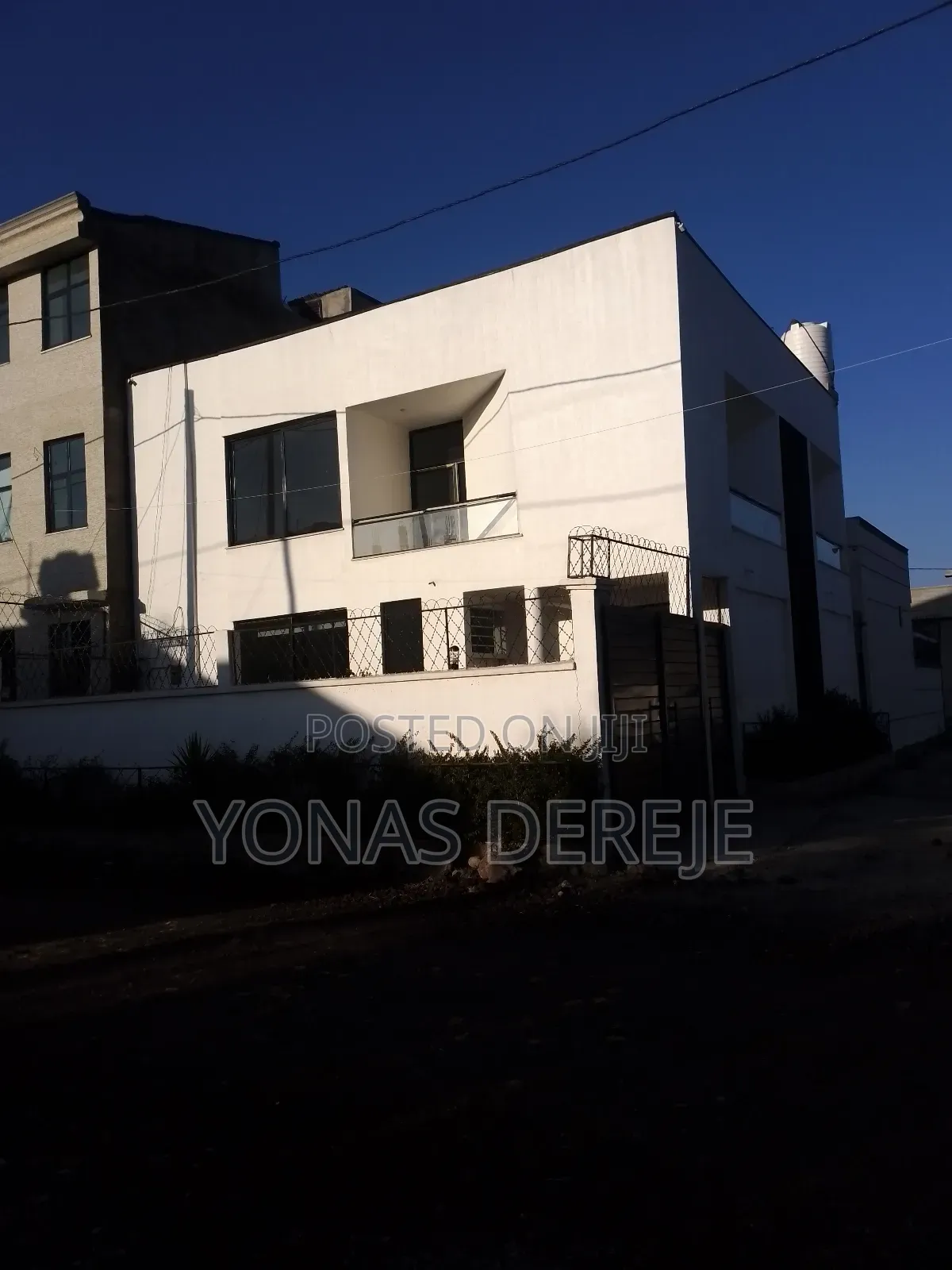 Furnished 10bdrm House in ዱከም Dukem, East Shewa for sale