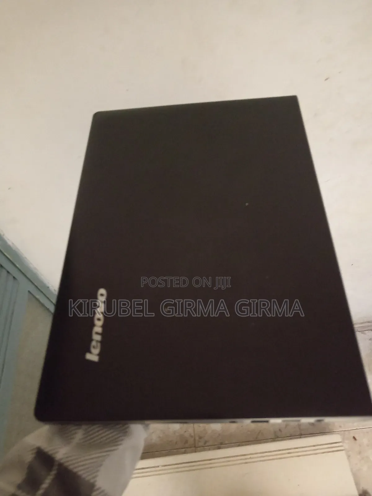 Laptop Lenovo IdeaPad S300 4GB Intel Core 2 Duo HDD 500GB