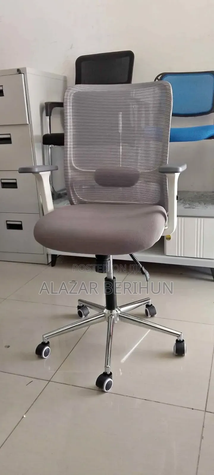 Luxury Managerial Office Chair