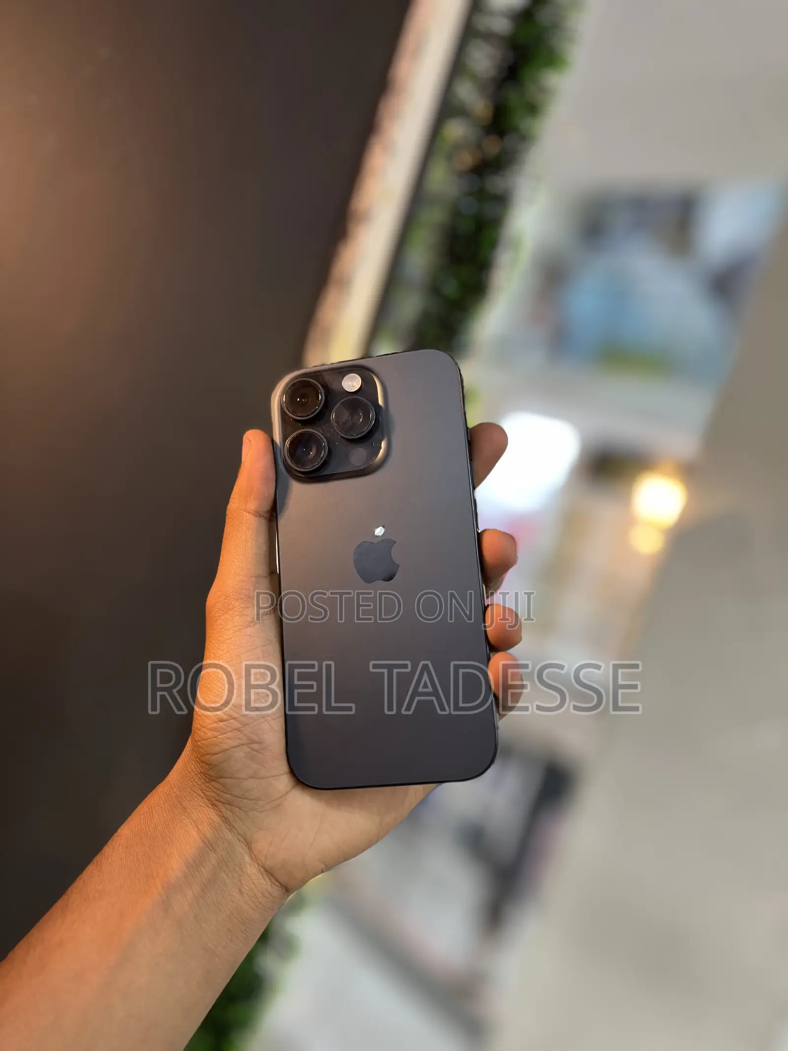 New Apple iPhone 15 Pro 128 GB Black