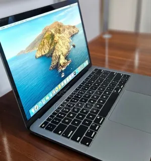 New Laptop Apple MacBook Pro 2019 8GB Intel Core I5 SSD 128GB