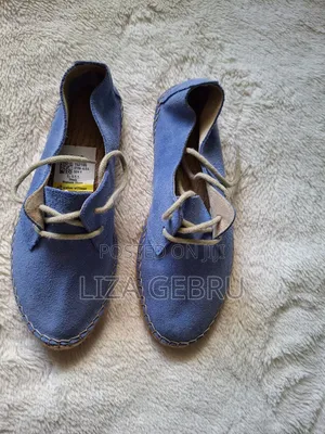 Hoand Made Very Comfortable Women Shoes. Size 36.