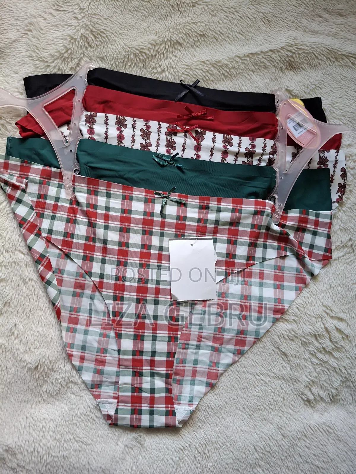 5 Set Women Underwear. Size Xl.