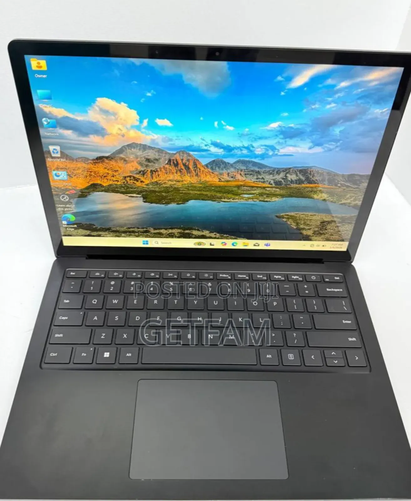 New Laptop Microsoft Surface 8GB Intel SSD 512GB