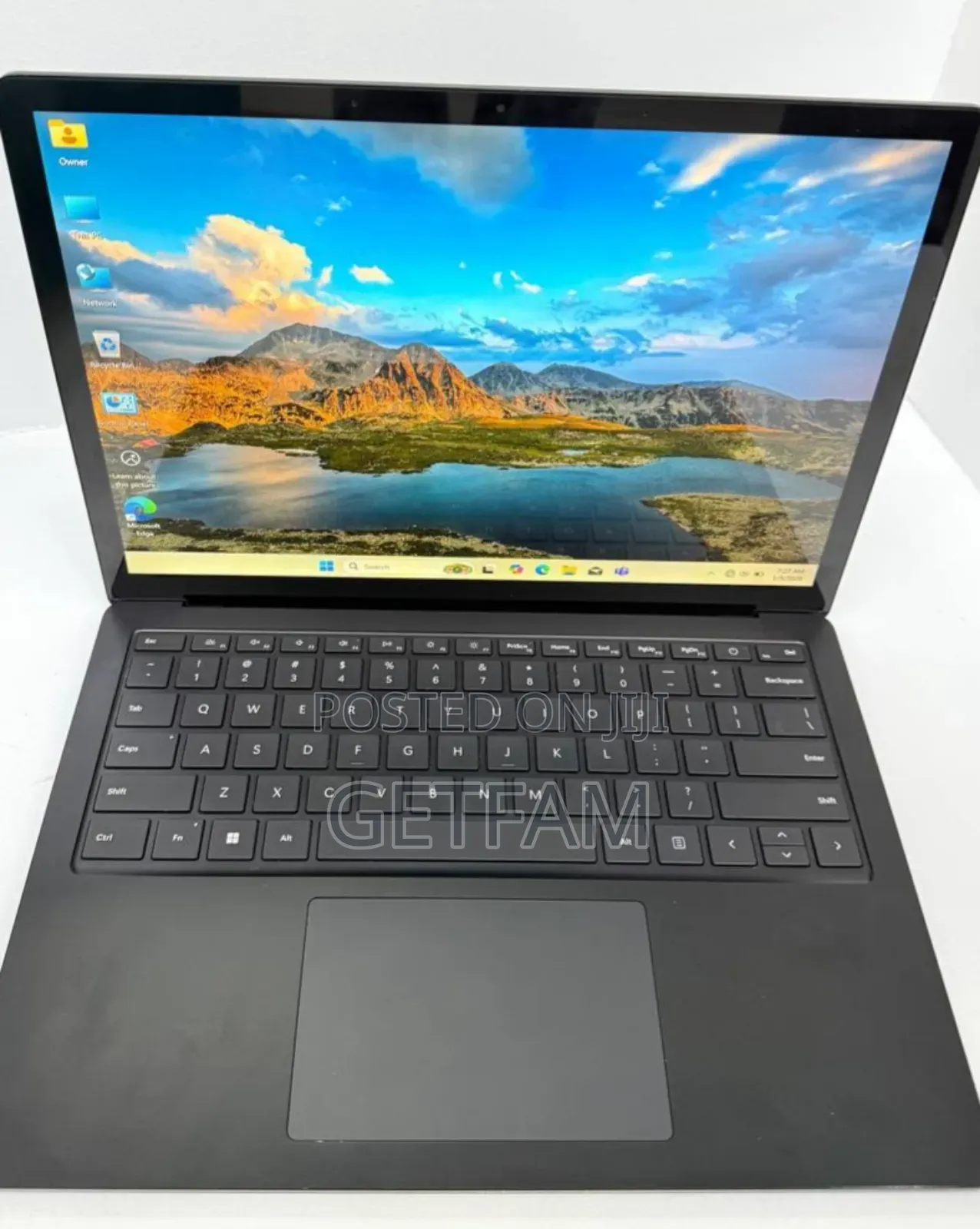 New Laptop Microsoft Surface 8GB Intel SSD 512GB