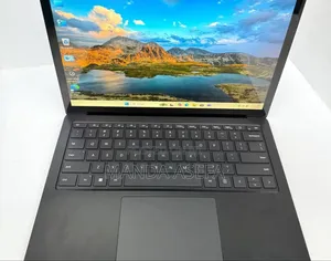 New Laptop Microsoft Surface Laptop 5 8GB Intel Core I5 SSD 512GB