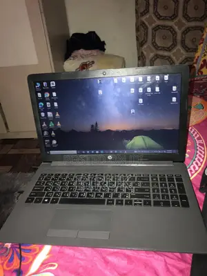 Laptop HP 14-Dq1088wm 8GB Intel Core I5 SSD 1T